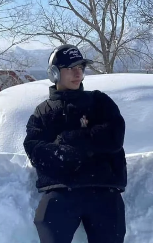 Headshot of Amir Afzali