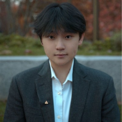 Headshot of Chris Lee