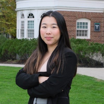 Headshot of Isabelle Chen