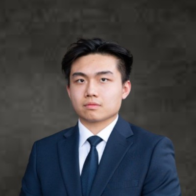 Headshot of Justin Li