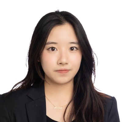 Headshot of Monicha Thienachariya