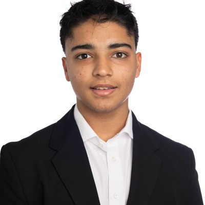 Headshot of Suphadit Chansrichawla