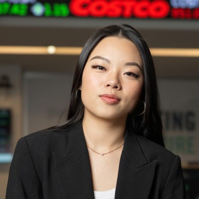 Headshot of Zoe Chen